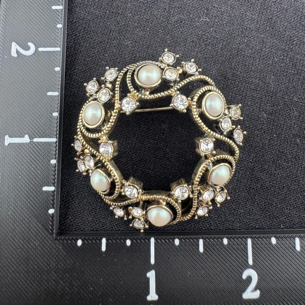 Vintage Brooch Lot Monet JJ Signed Rhinestone Pearl Flower Butterfly Leaf READ